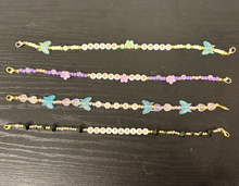 Load image into Gallery viewer, Swift Shoe Bracelets
